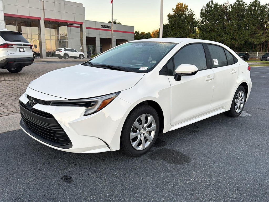 Used 2026 Toyota Corolla Hybrid LE Sedan