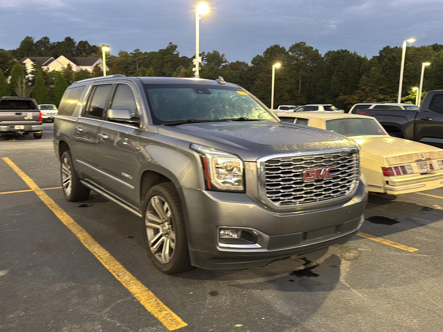 2020 Gmc Yukon XL Denali photo 4