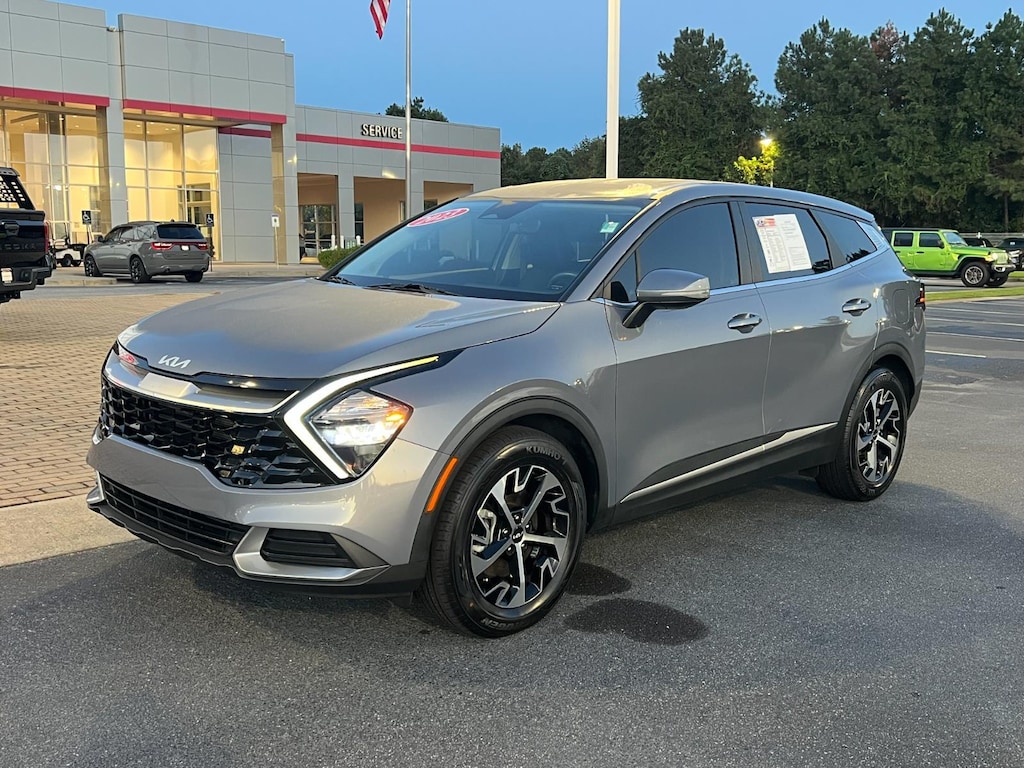 Used 2023 Kia Sportage EX SUV