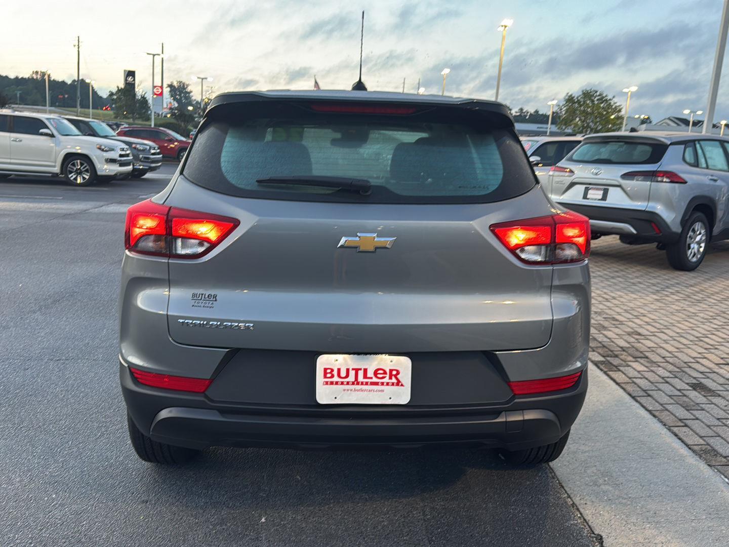 2026 Chevrolet Trailblazer LS photo 4
