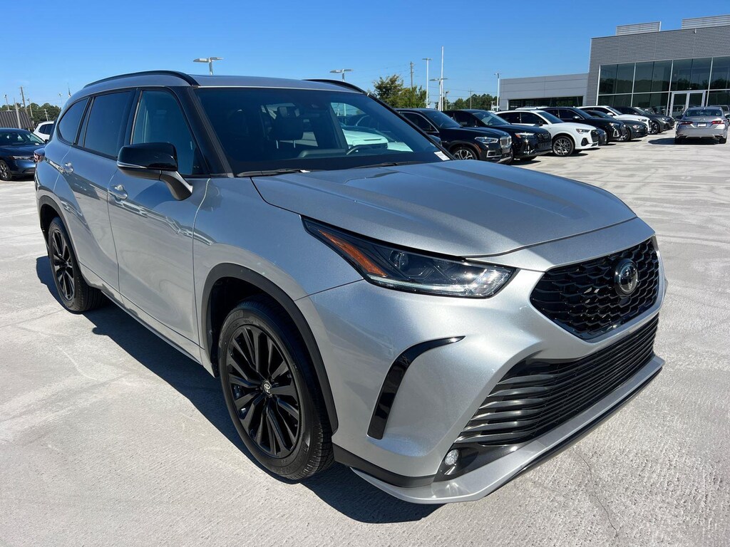 Used 2024 Toyota Highlander XSE SUV