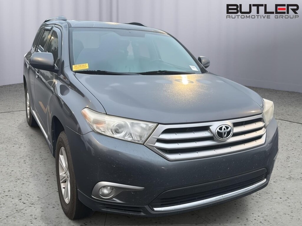 Used 2013 Toyota Highlander SE SUV