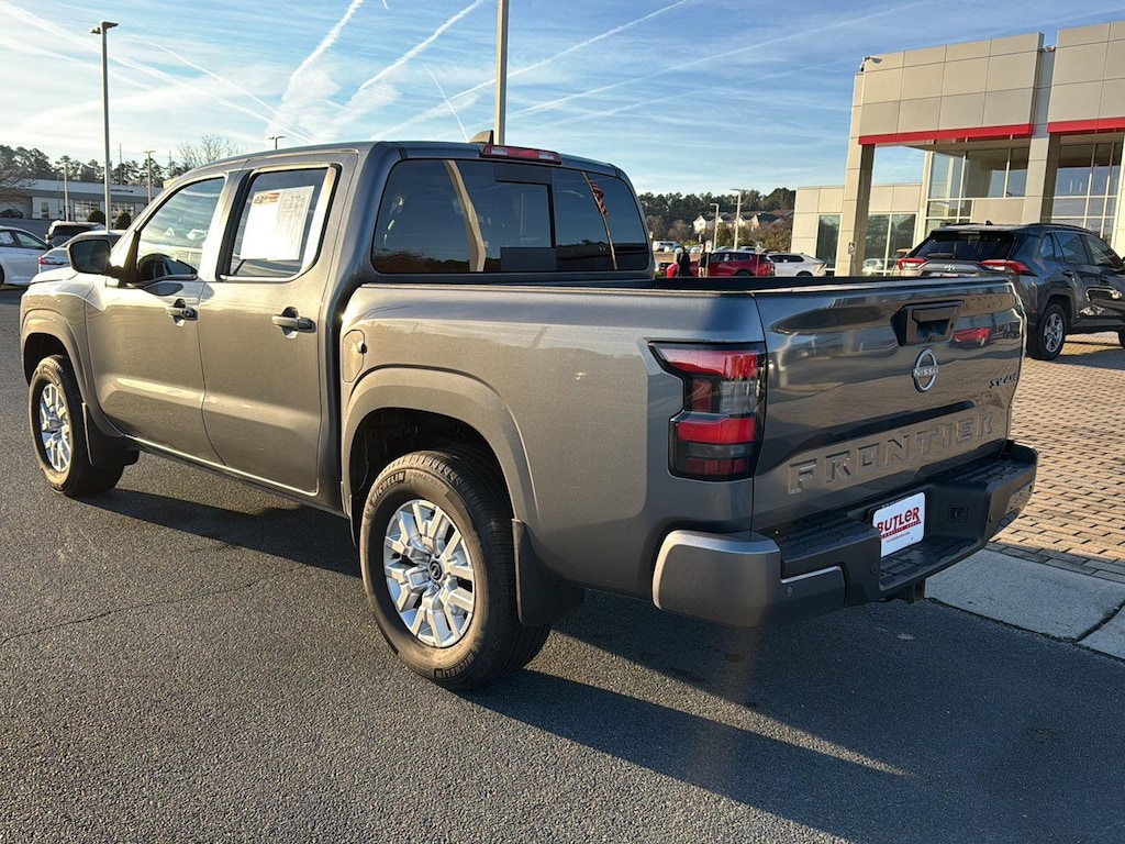 Used 2024 Nissan Frontier SV Truck