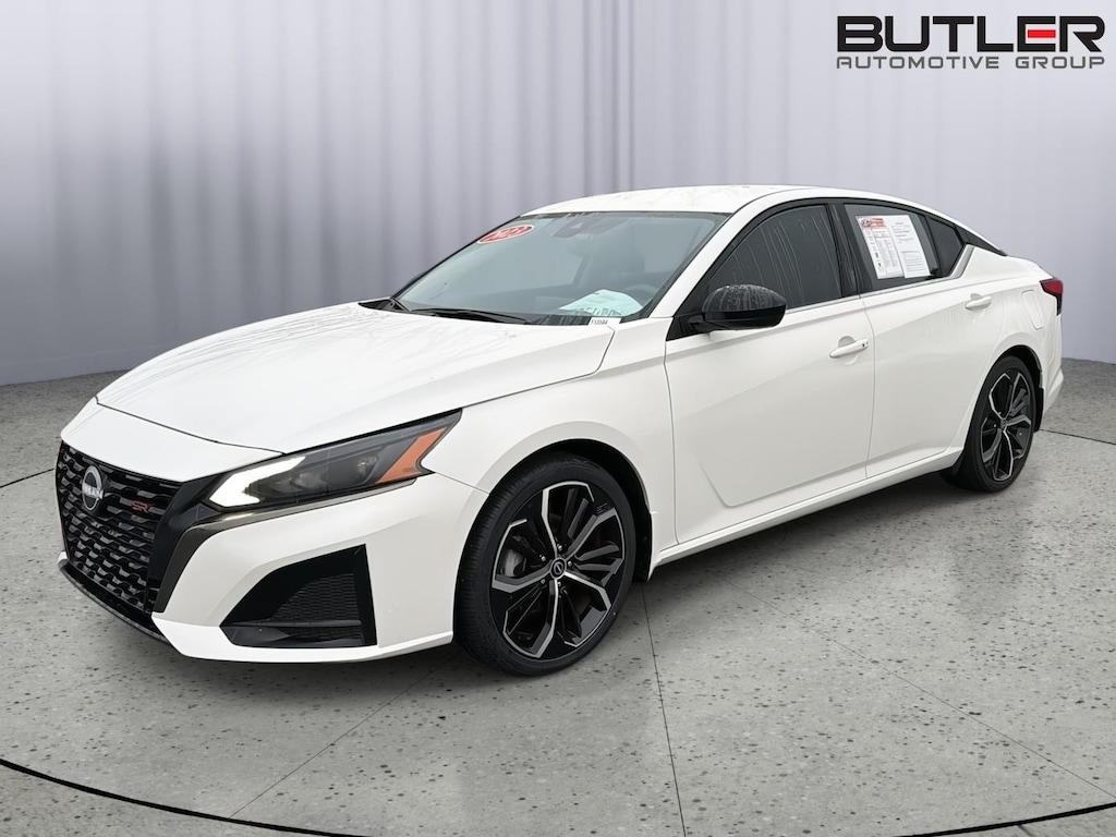 Used 2023 Nissan Altima 2.5 SR Sedan