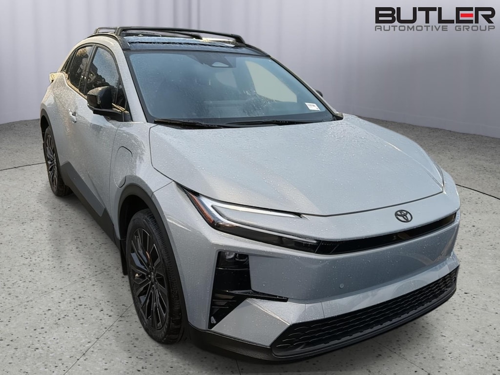 Used 2026 Toyota C-HR XSE SUV