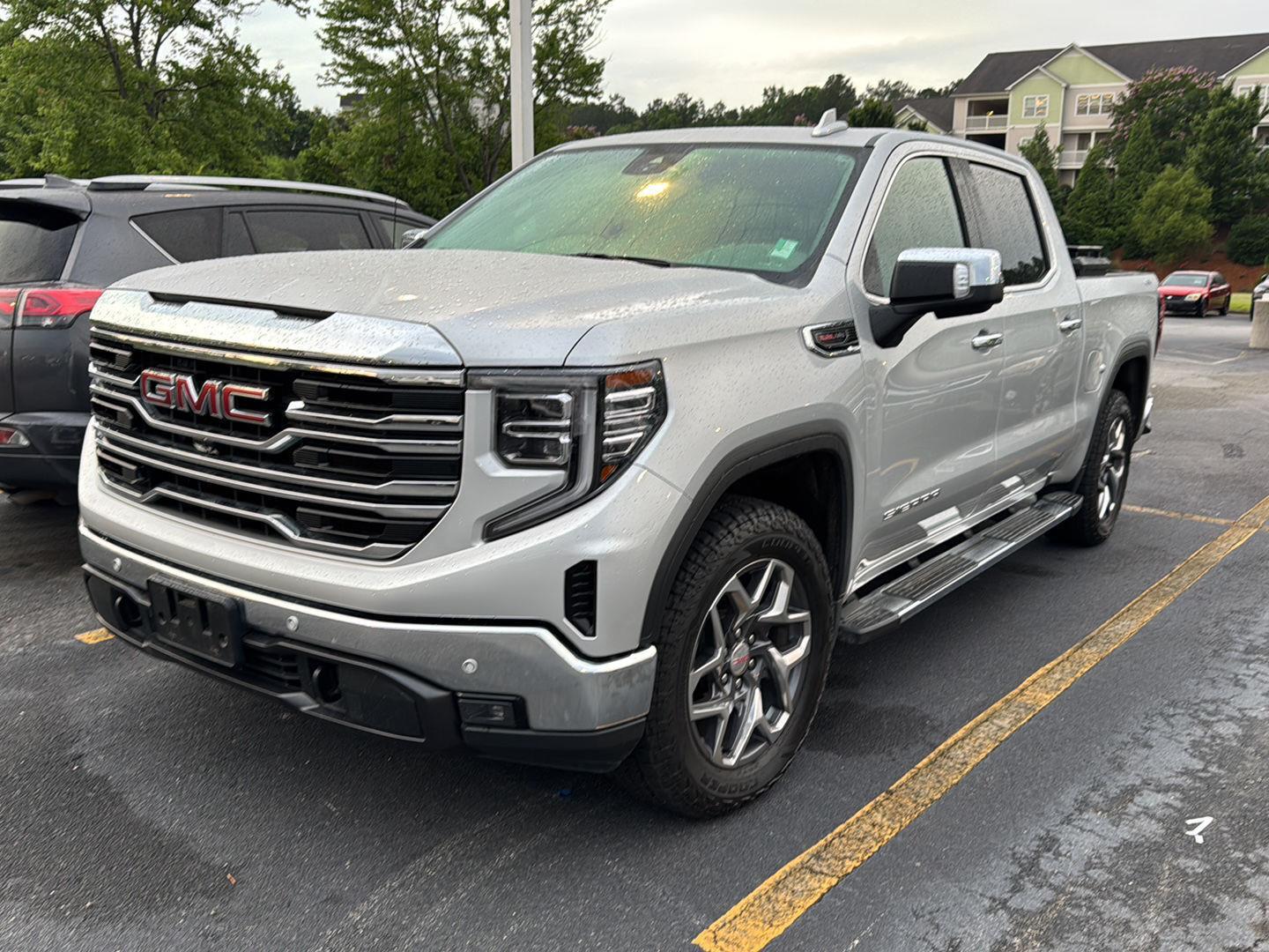 2022 Gmc Sierra 1500 SLT photo 4