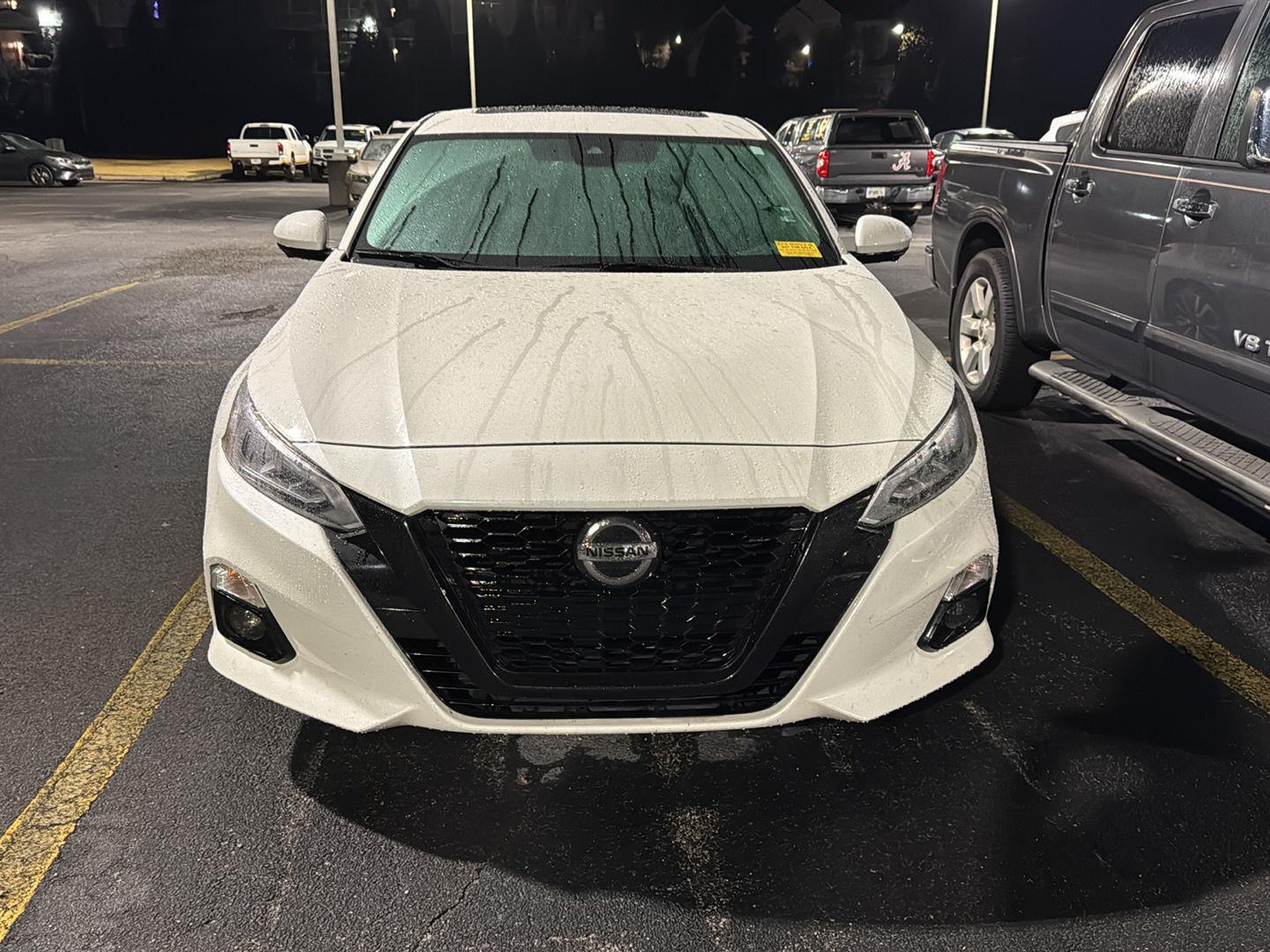 2021 Nissan Altima 2.5 Platinum photo 3