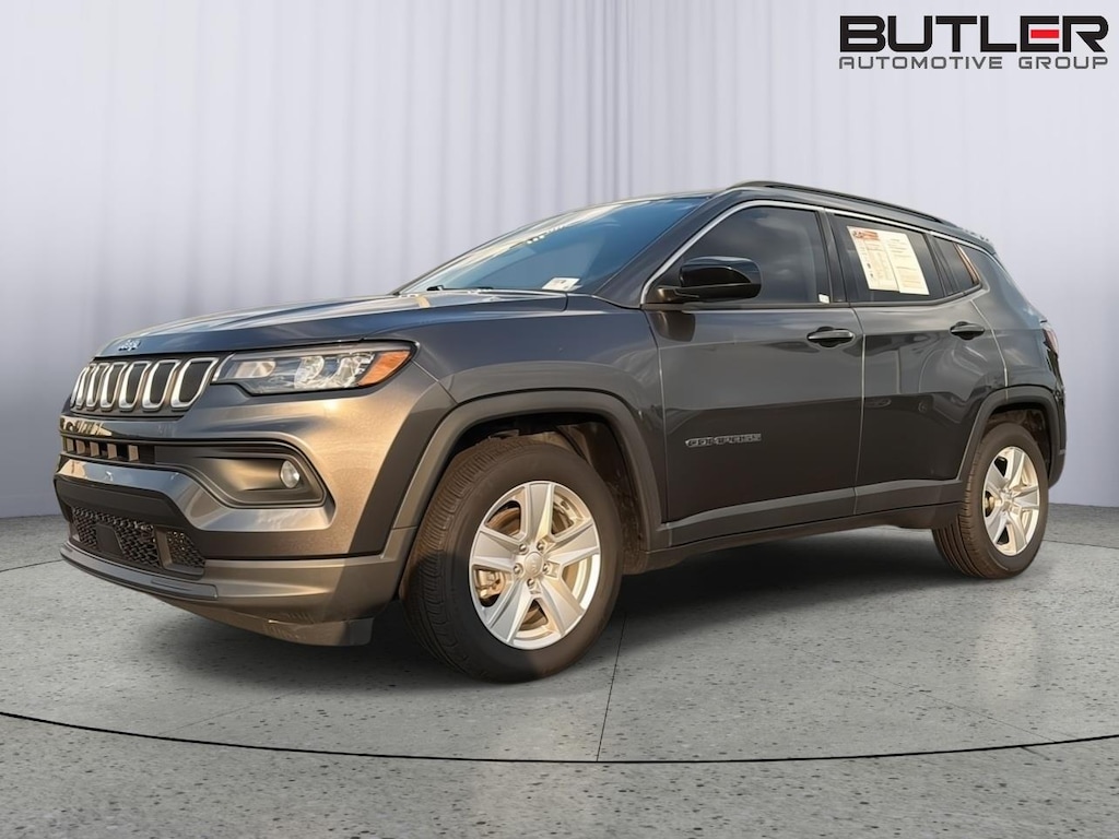 Used 2022 Jeep Compass Latitude SUV