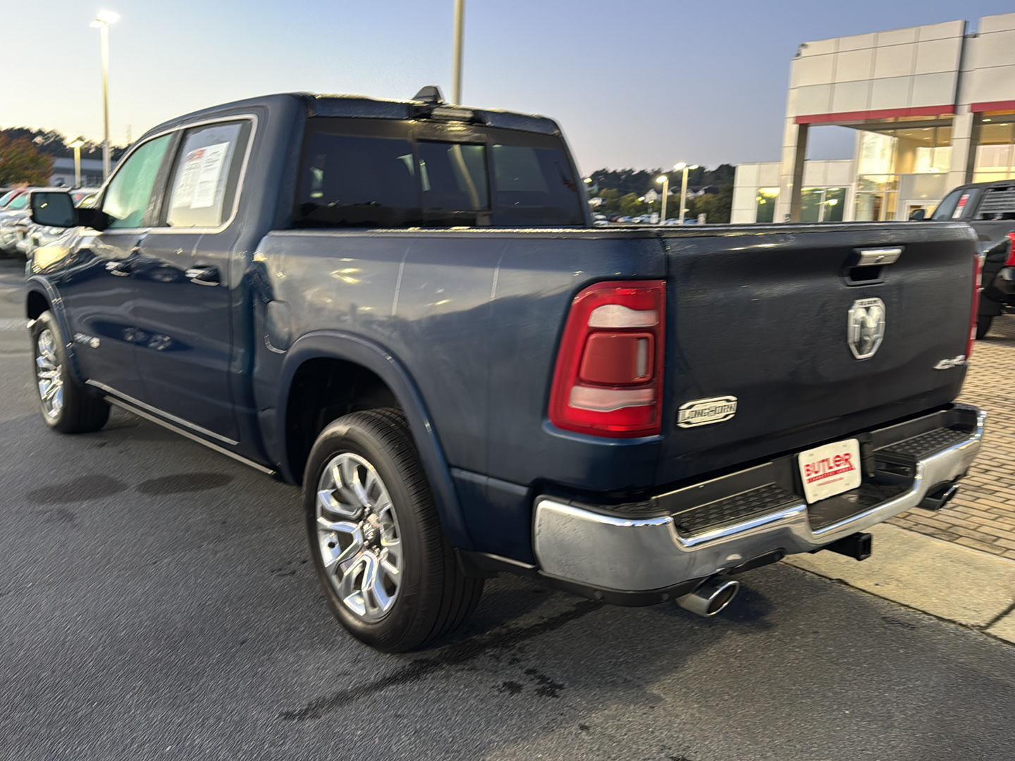 2022 Ram 1500 Longhorn photo 2