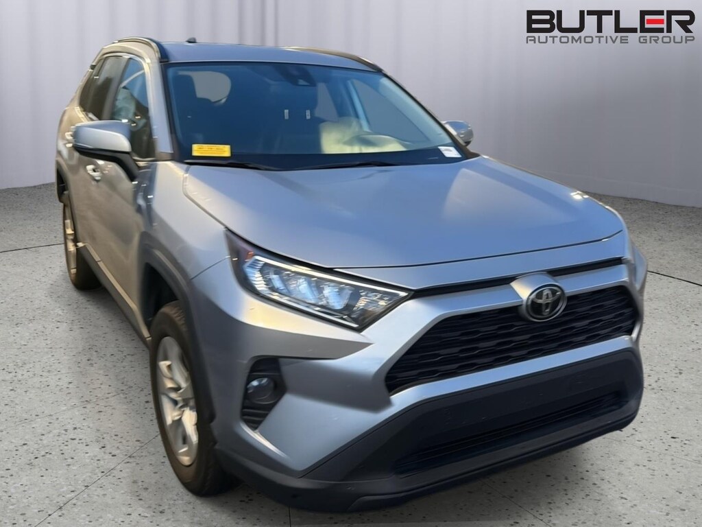 Used 2021 Toyota RAV4 XLE SUV
