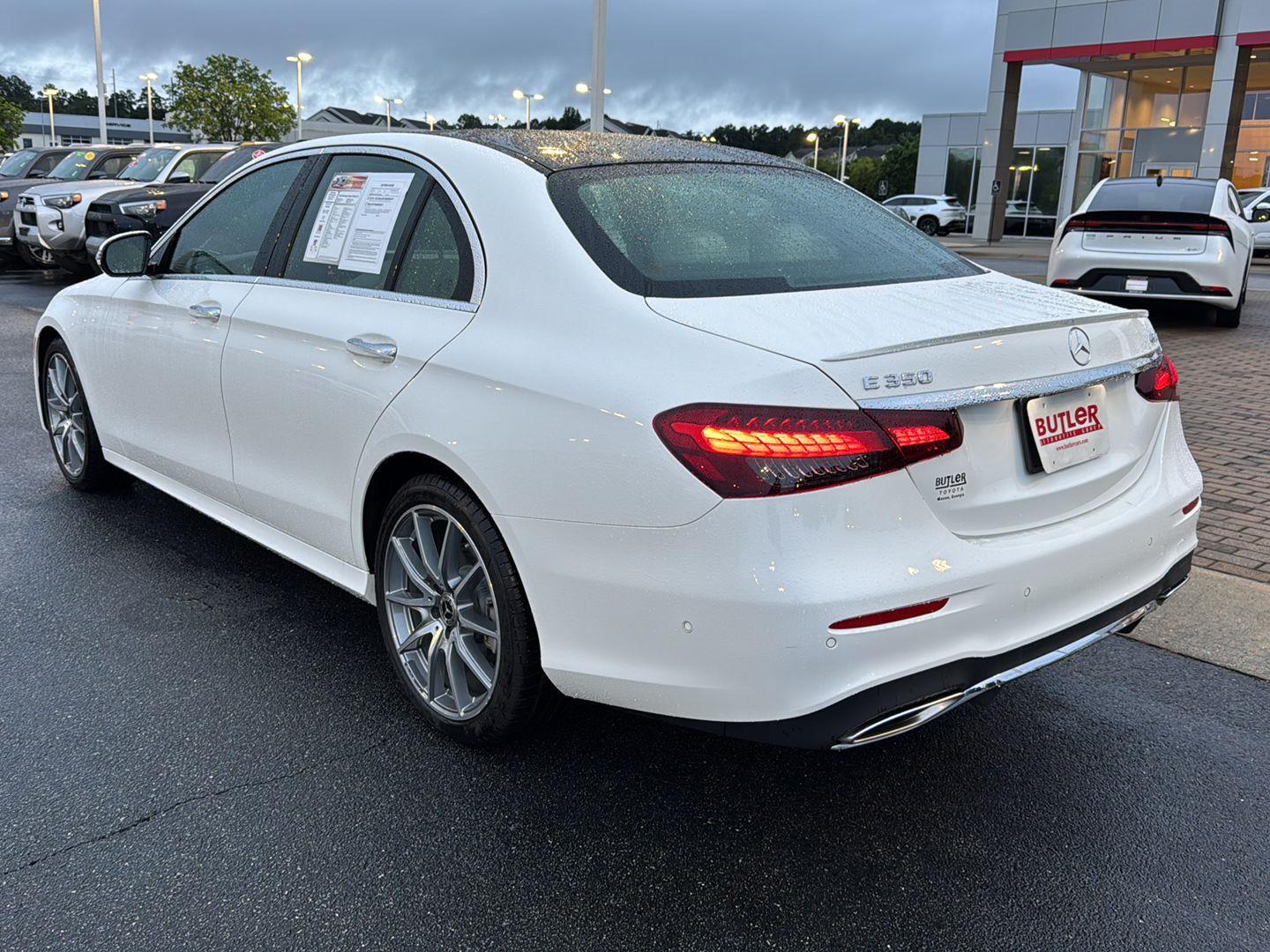 2023 Mercedes Benz E 350 photo 3