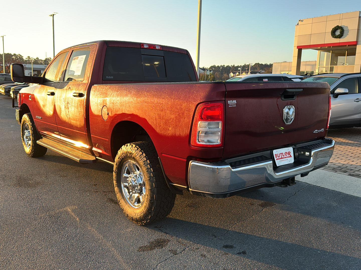 2020 Ram 2500 Tradesman photo 2