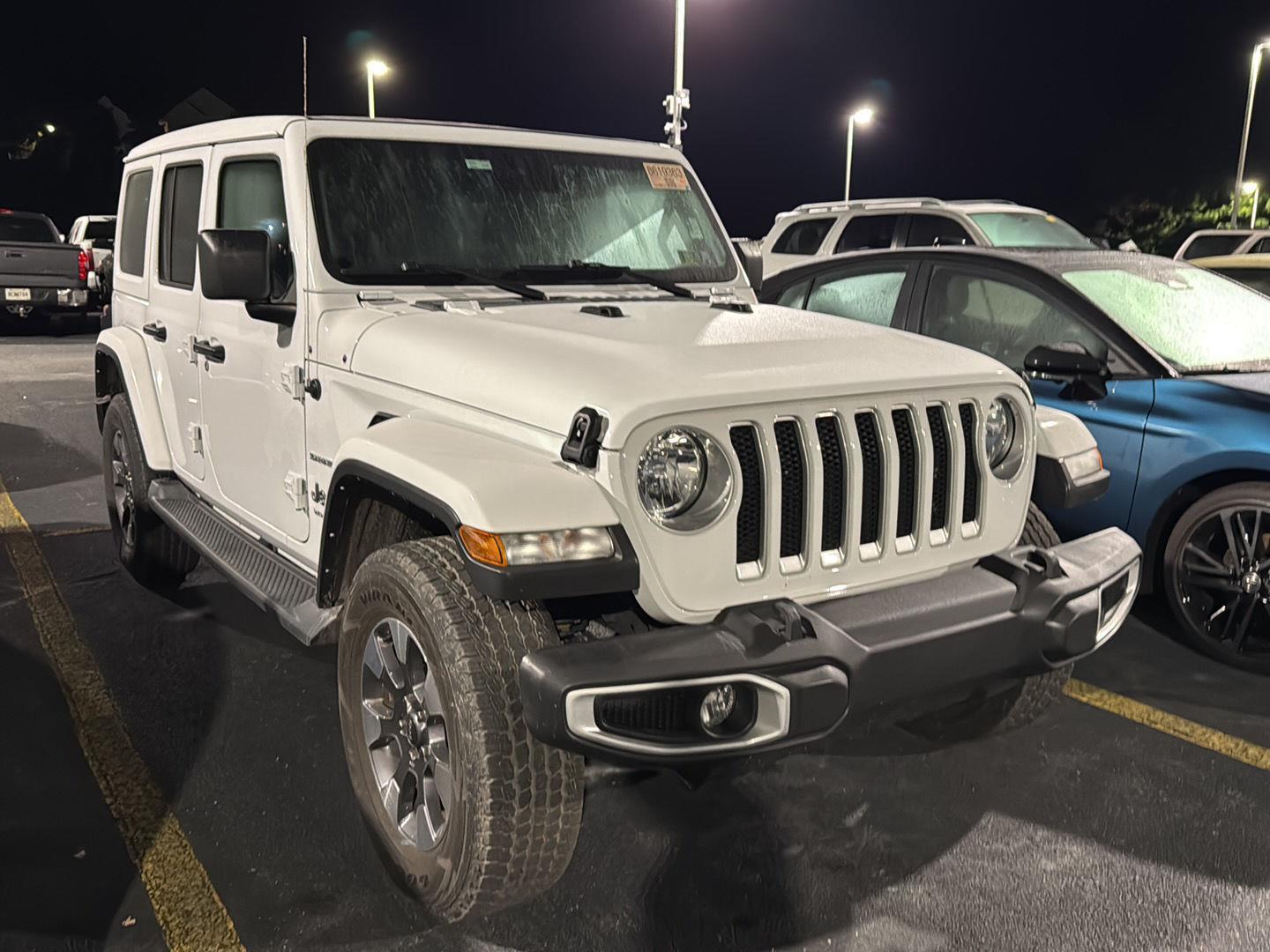 2022 Jeep Wrangler Unlimited Sahara photo 4