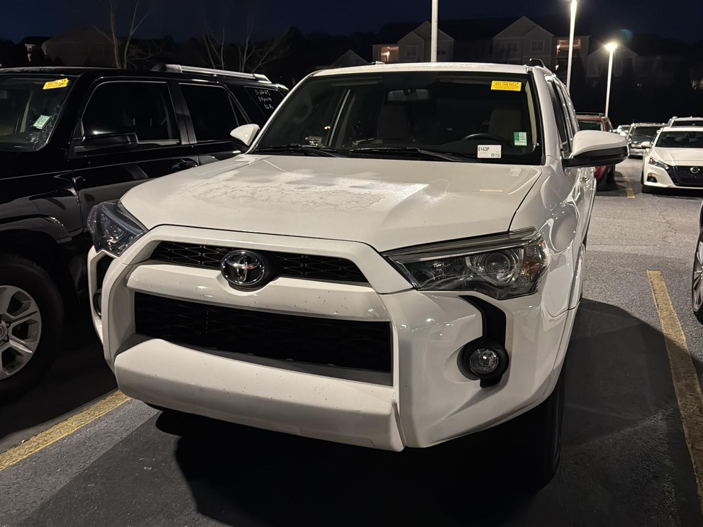 2019 Toyota 4Runner SR5 photo 2