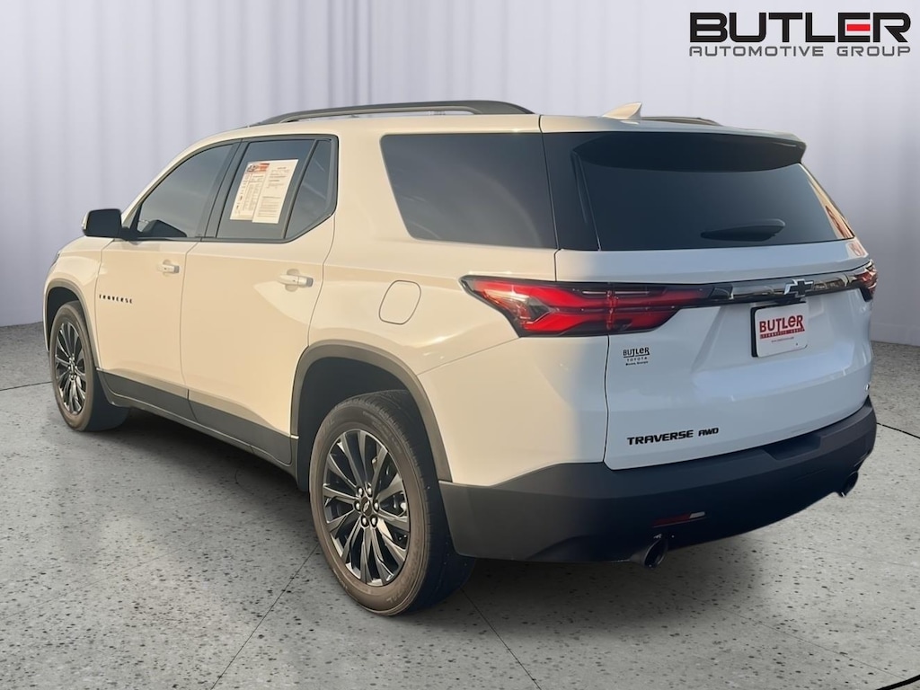 Used 2023 Chevrolet Traverse RS SUV