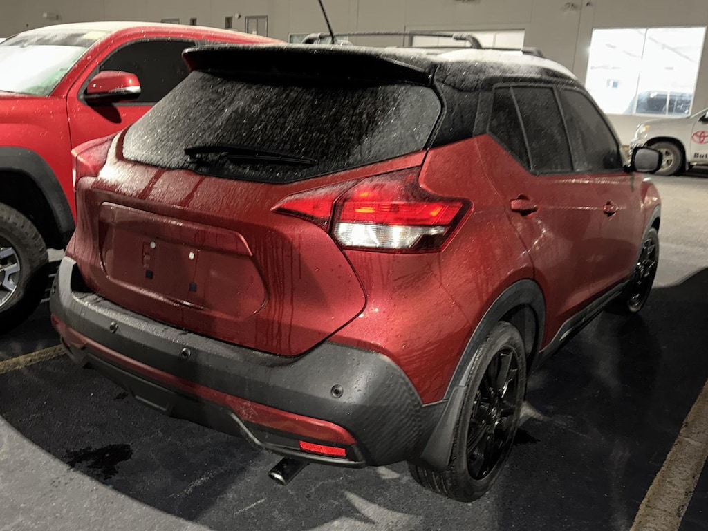 Used 2020 Nissan Kicks SR SUV