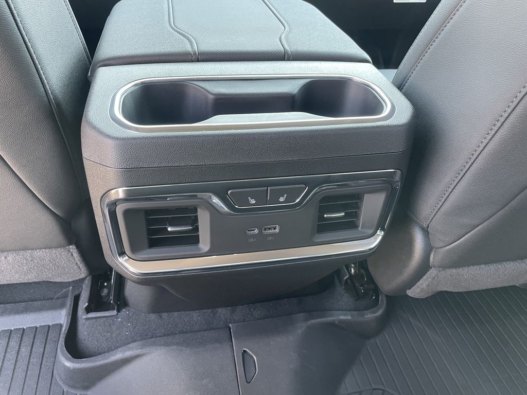 2026 Chevrolet Silverado 1500 LTZ - Photo 11