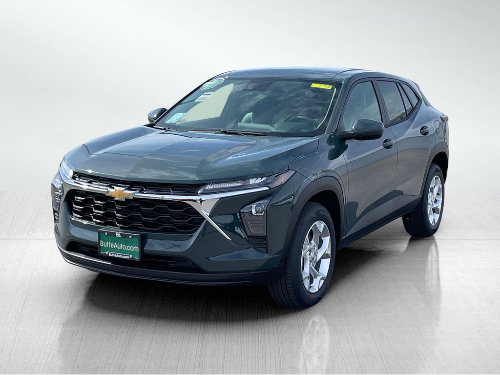 2026 Chevrolet Trax LS - Photo 7