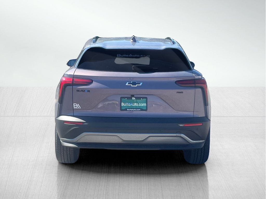 2025 Chevrolet Blazer EV photo 3