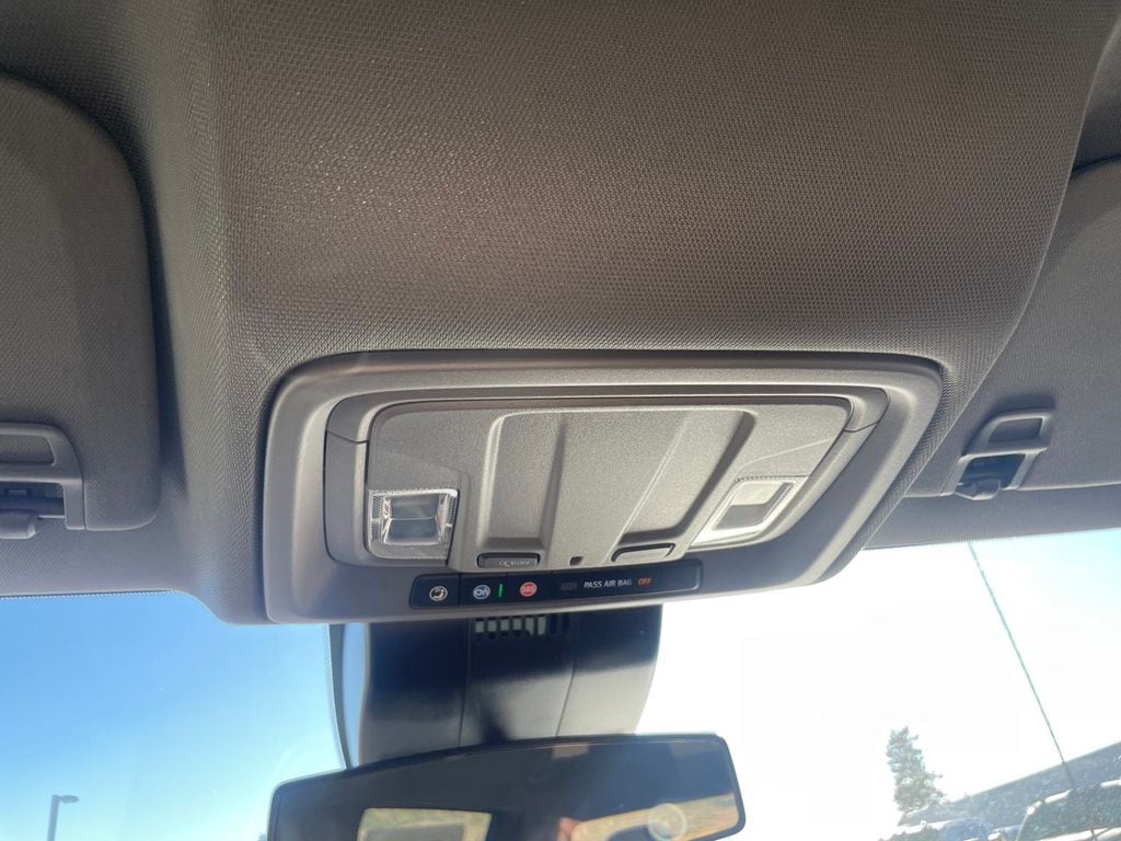 2024 Chevrolet Silverado 1500 Custom - Photo 24