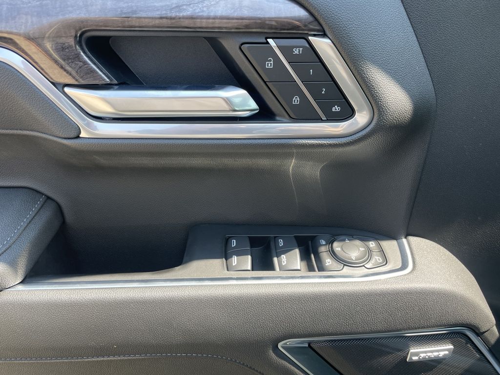 2026 Chevrolet Silverado 1500 LTZ - Photo 14