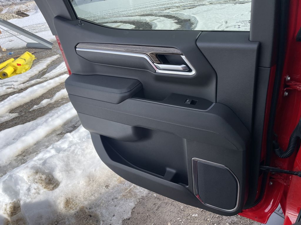 2025 GMC Sierra 1500 Elevation - Photo 14