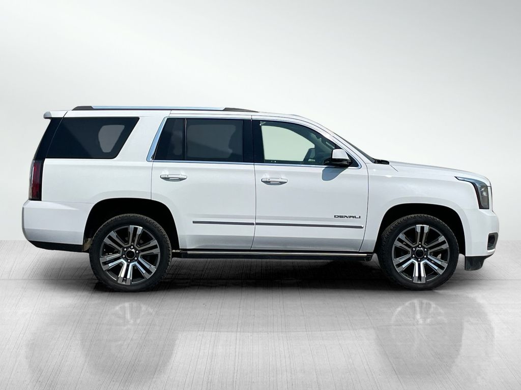 2019 Gmc Yukon 1500 Denali photo 2