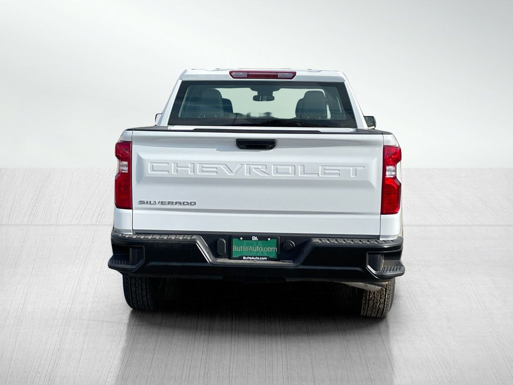 2025 Chevrolet Silverado 1500 photo 4