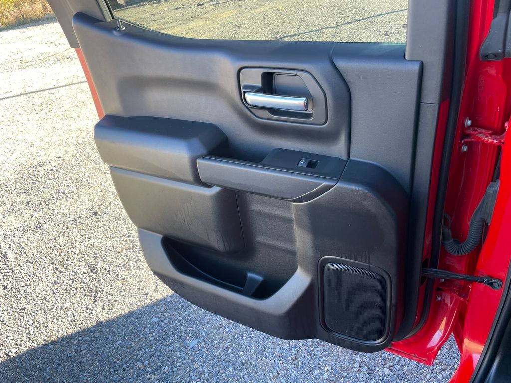 2024 Chevrolet Silverado 1500 Custom - Photo 14