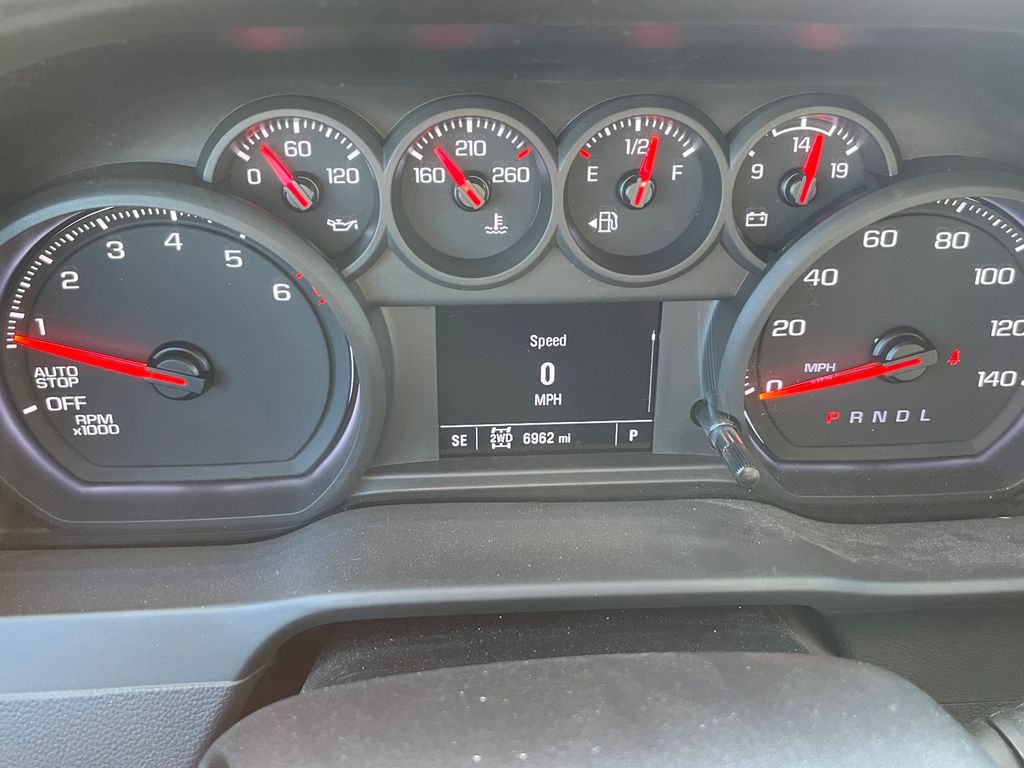 2024 Chevrolet Silverado 1500 Custom - Photo 19