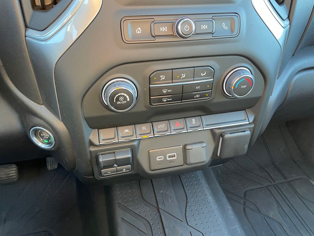 2024 Chevrolet Silverado 1500 Custom - Photo 22