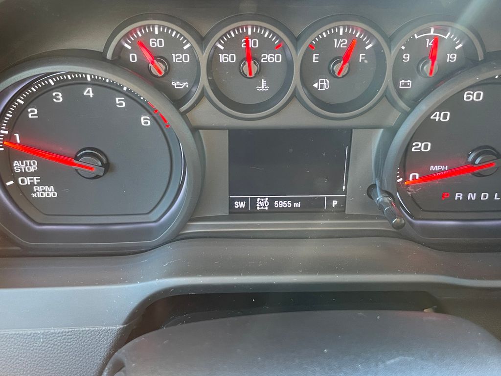 2024 Chevrolet Silverado 1500 Custom - Photo 19