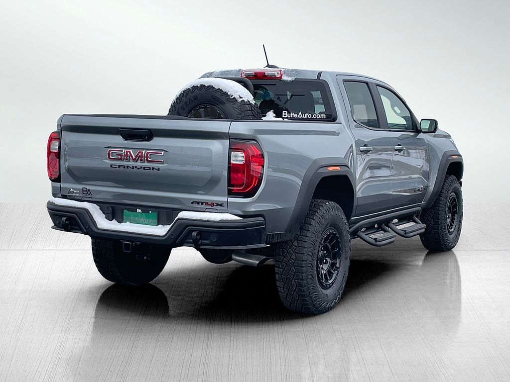 2024 Gmc Canyon AT4X photo 3