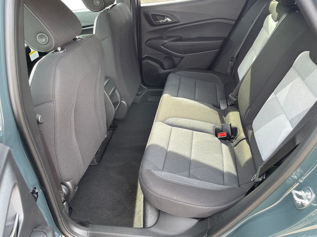 2026 Chevrolet Trax LS - Photo 10
