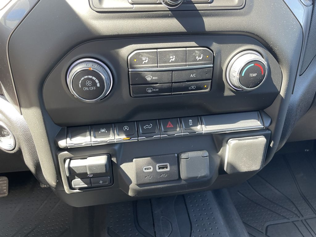 2025 Chevrolet Silverado 1500 Custom - Photo 22