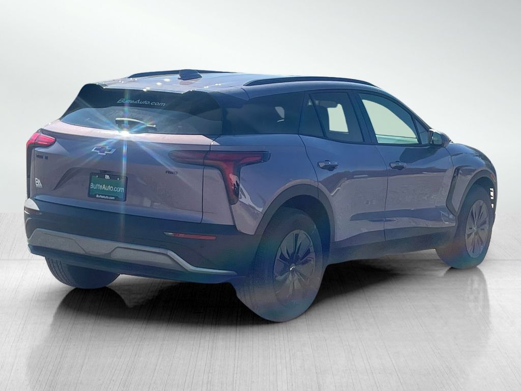 2025 Chevrolet Blazer EV photo 2