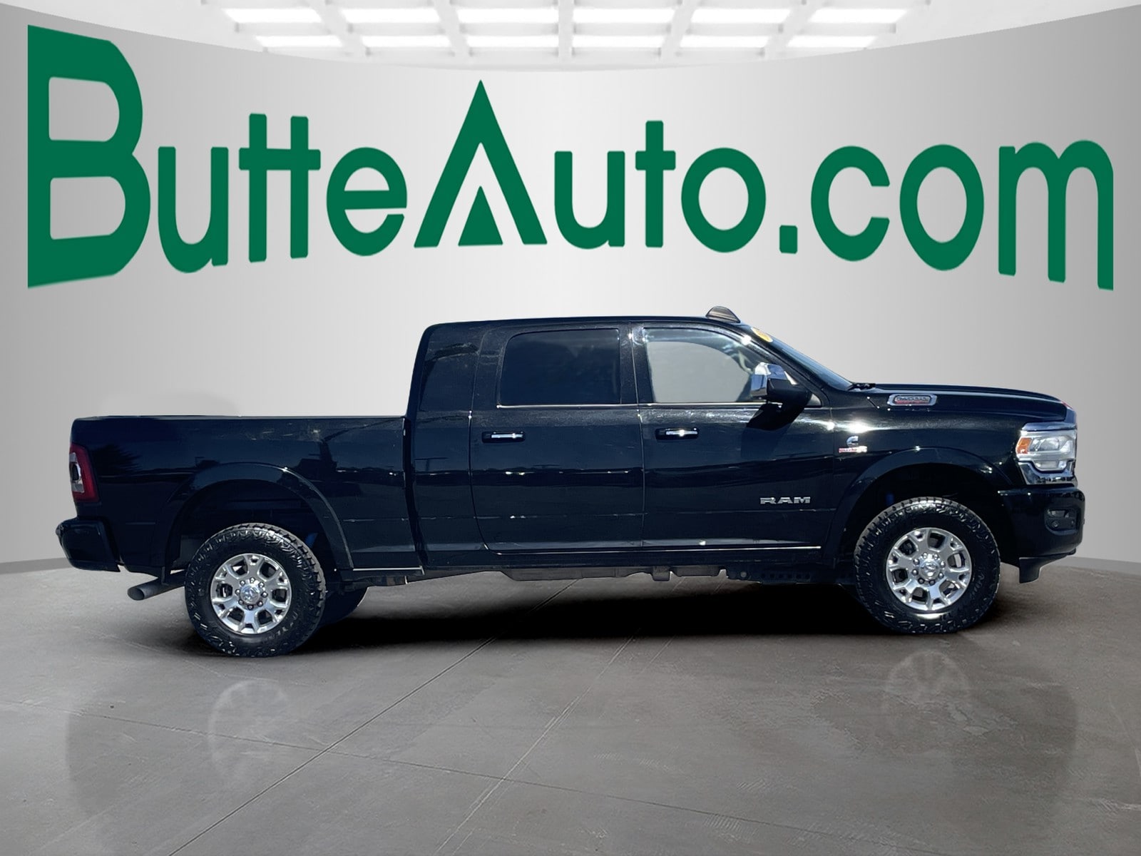 Used 2020 RAM Ram 2500 Pickup Laramie with VIN 3C6UR5NL6LG196928 for sale in Butte, MT