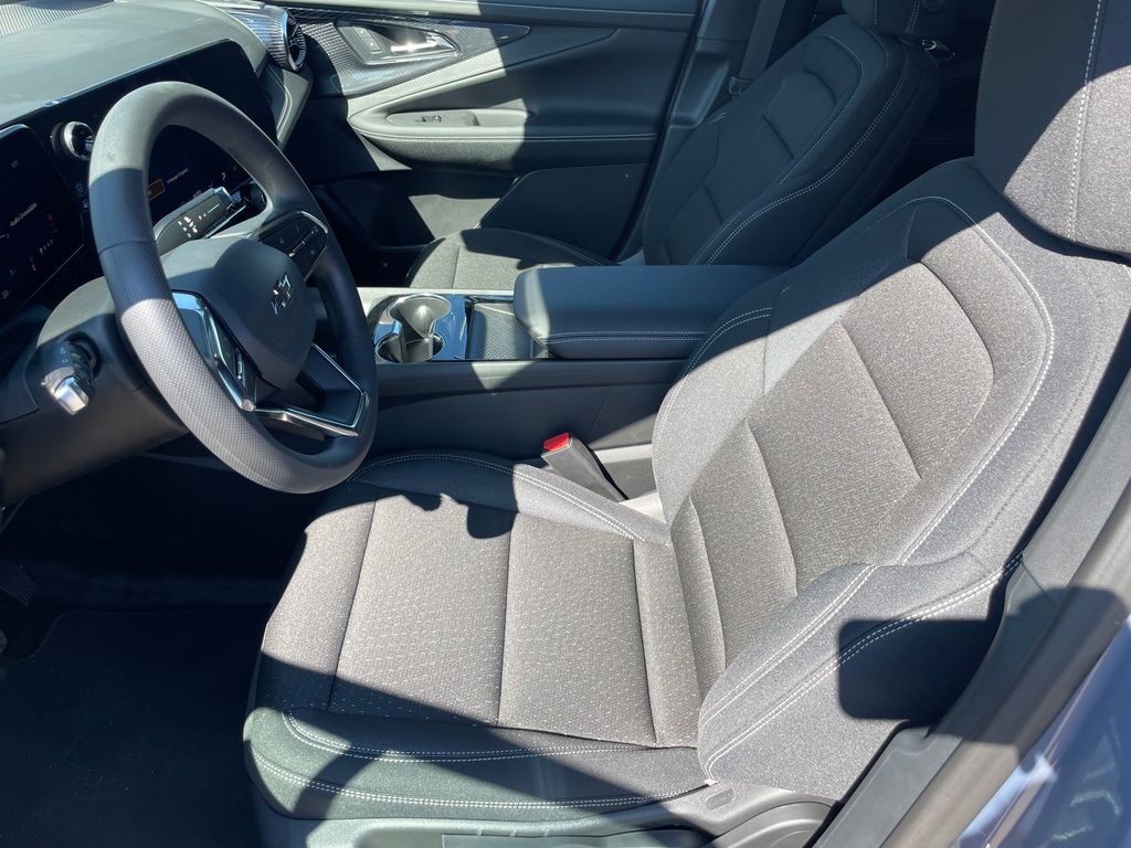 2025 Chevrolet Blazer EV LT - Photo 15