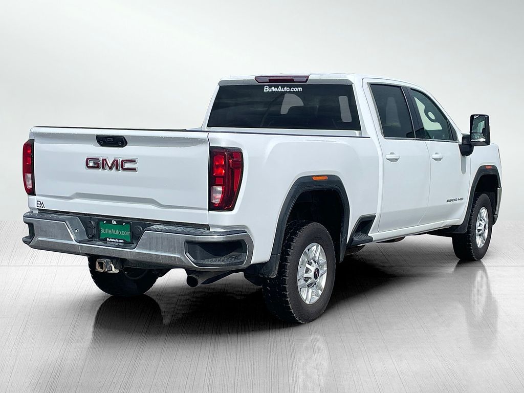 2021 Gmc Sierra 2500 HD SLE photo 3