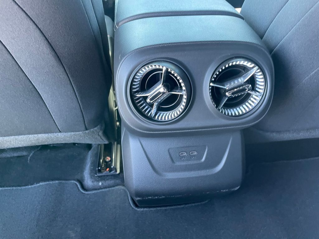2025 Chevrolet Blazer EV LT - Photo 13