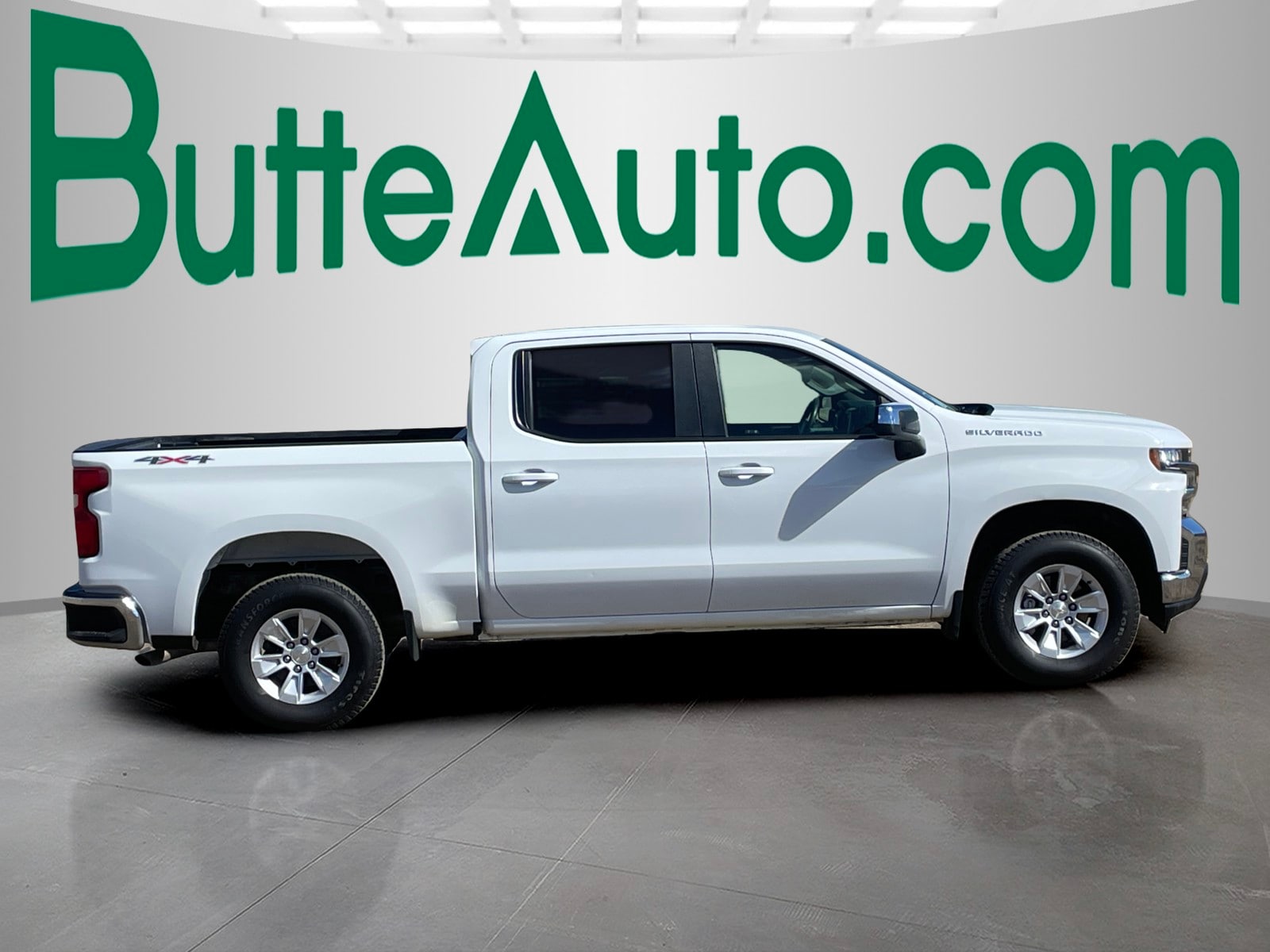 Used 2021 Chevrolet Silverado 1500 LT with VIN 1GCUYDED1MZ247560 for sale in Butte, MT