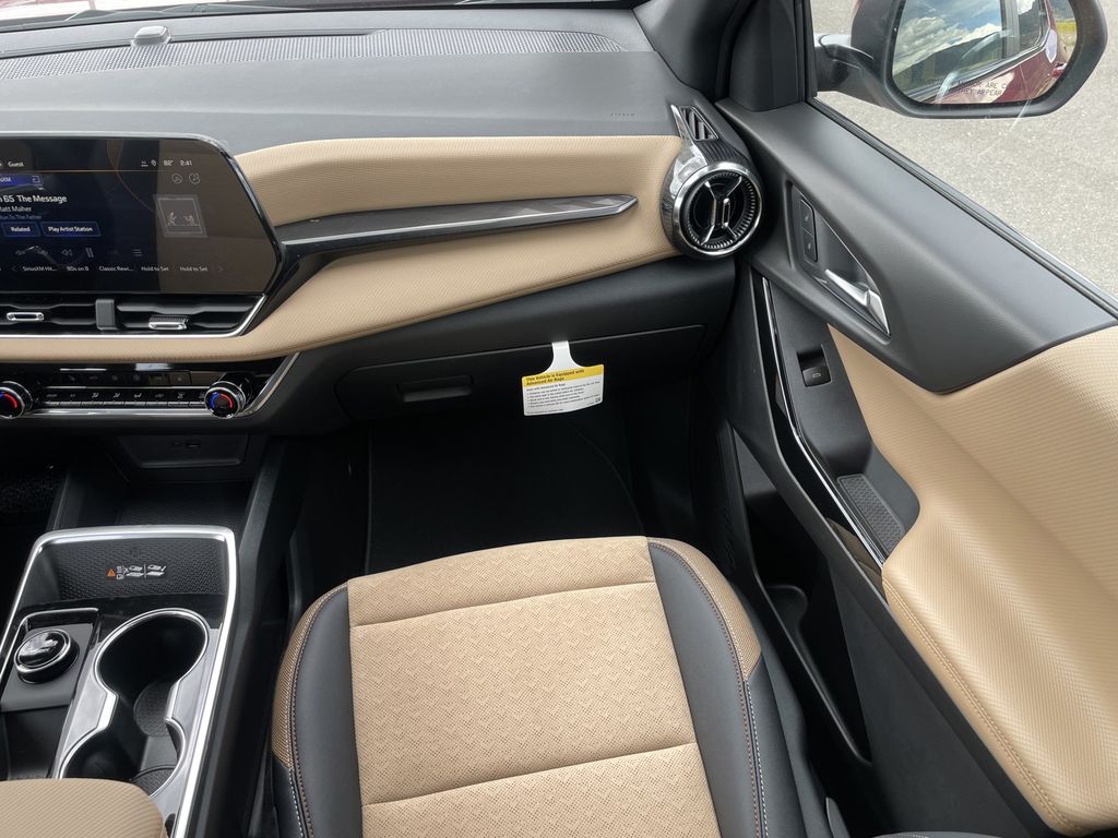 2026 Chevrolet Equinox ACTIV - Photo 11
