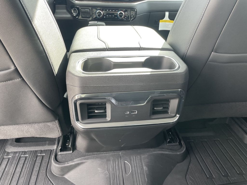 2025 GMC Sierra 1500 Elevation - Photo 13