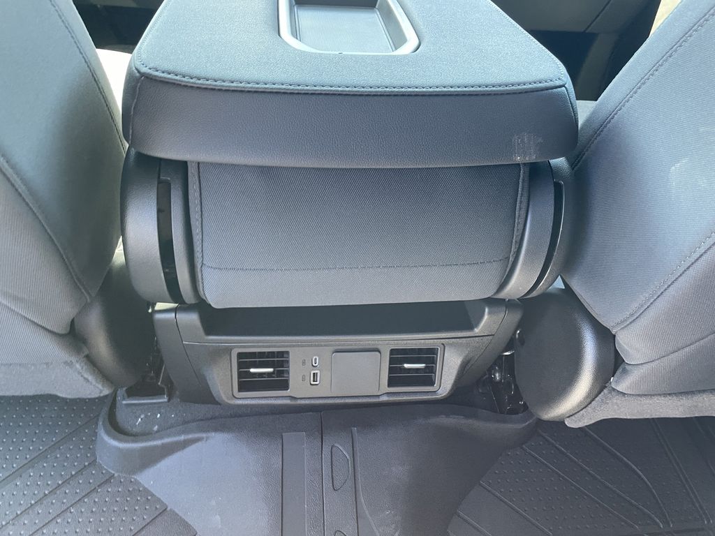 2025 Chevrolet Silverado 1500 Custom - Photo 13