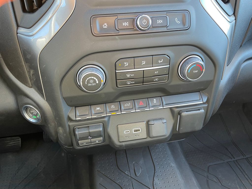 2024 Chevrolet Silverado 1500 Custom - Photo 22