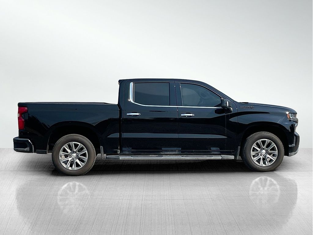 2021 Chevrolet Silverado 1500 High Country photo 2