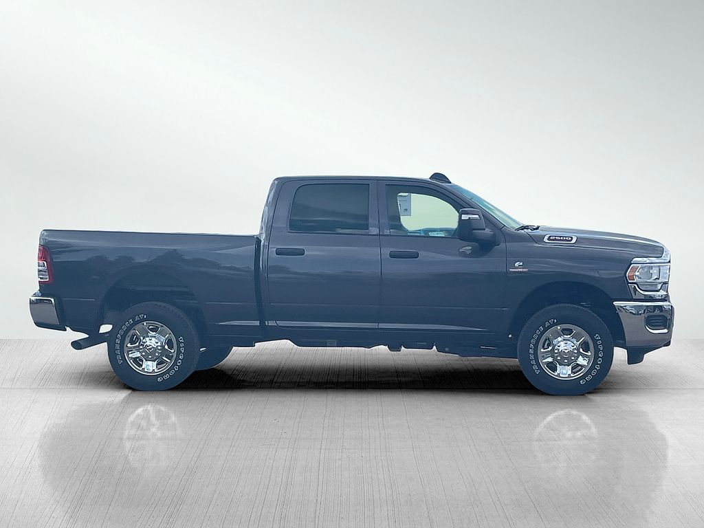 2024 Ram 2500 Tradesman photo 2