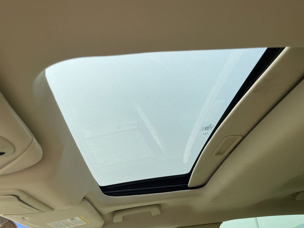 2019 Ford Taurus Limited - Photo 25