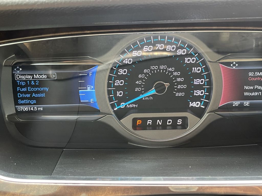 2019 Ford Taurus Limited - Photo 19