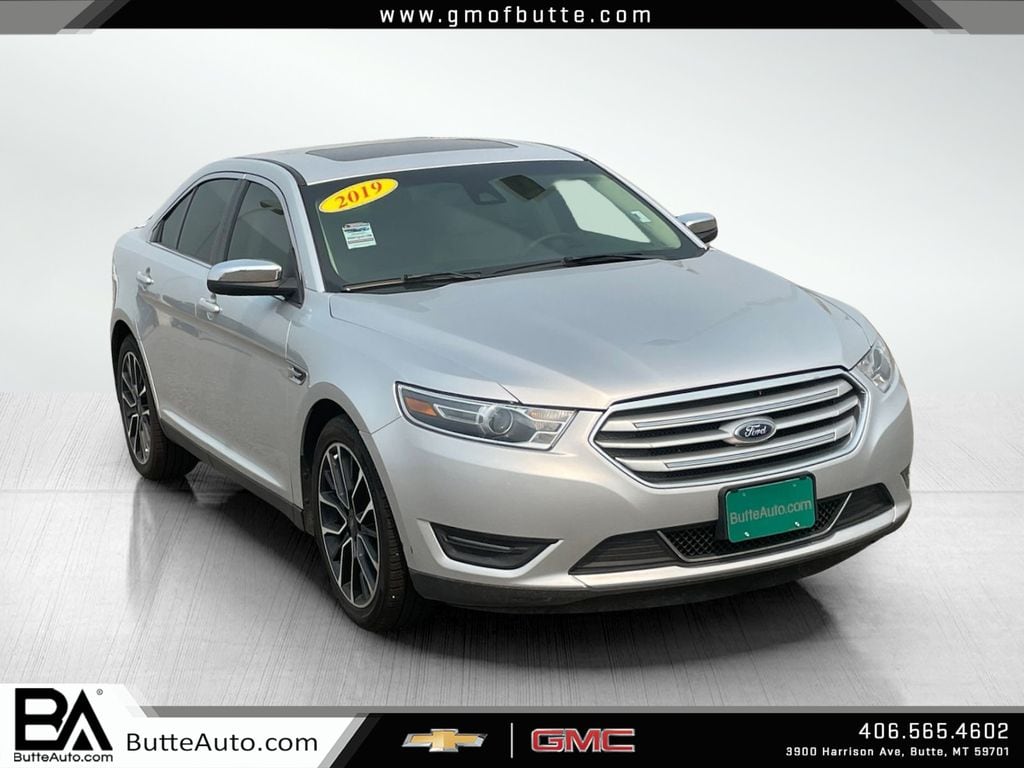 2019 Ford Taurus